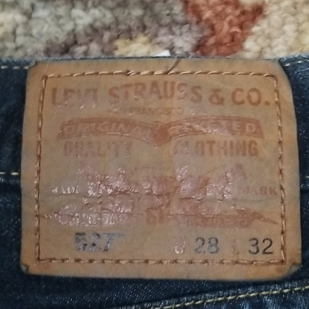 Jeans - Picture 3 of 3